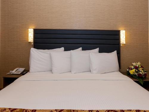 Oasis Deira Hotel Dubai Buitenkant foto