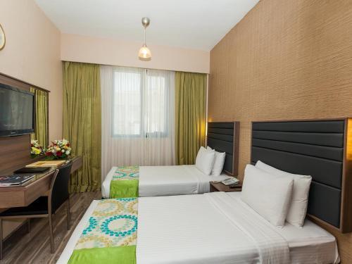 Oasis Deira Hotel Dubai Buitenkant foto